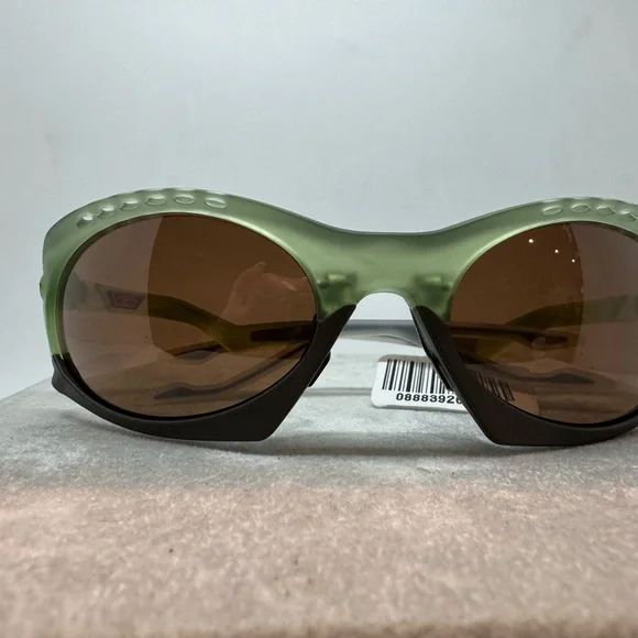 Oakley | Accessories | Oakley Plantaris Sunglasses094370363  display picture 1